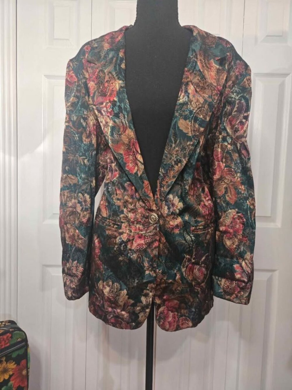 Size 10 Vintage Worthington Women's Blazer Embroidered Tapestry